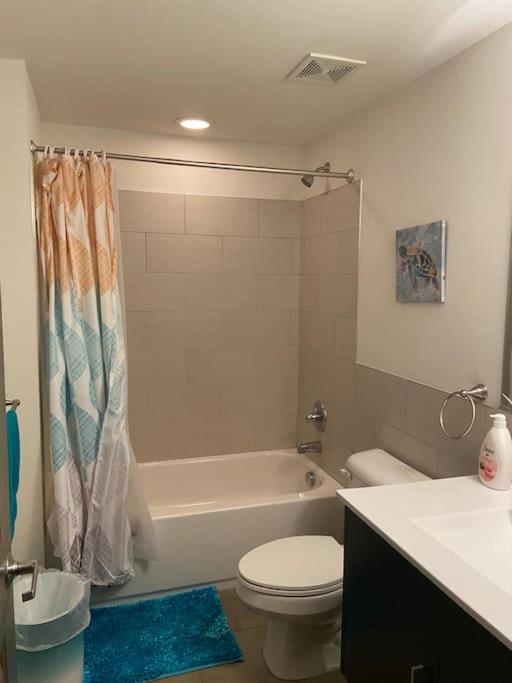 Charming 2 Bedroom Apartment Near Vcu Richmond Ngoại thất bức ảnh