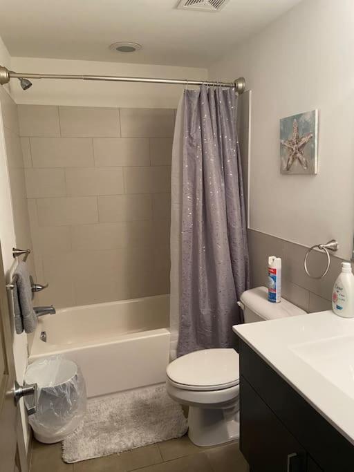 Charming 2 Bedroom Apartment Near Vcu Richmond Ngoại thất bức ảnh
